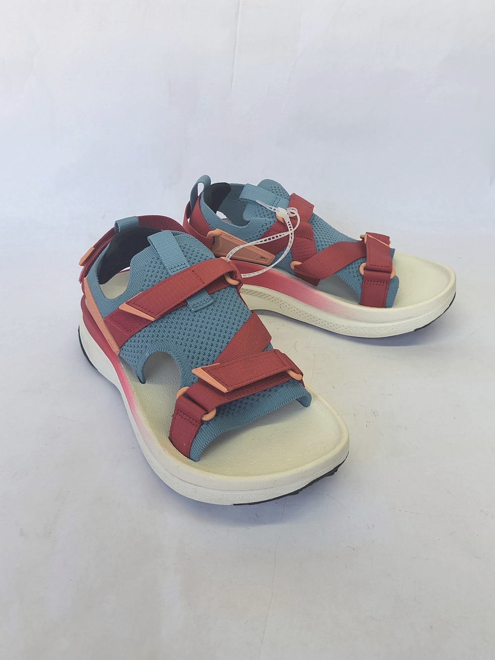 TEVA Aventrail Running Sandles Blue Red Women Hiking Outdoor New No Box Size 8
